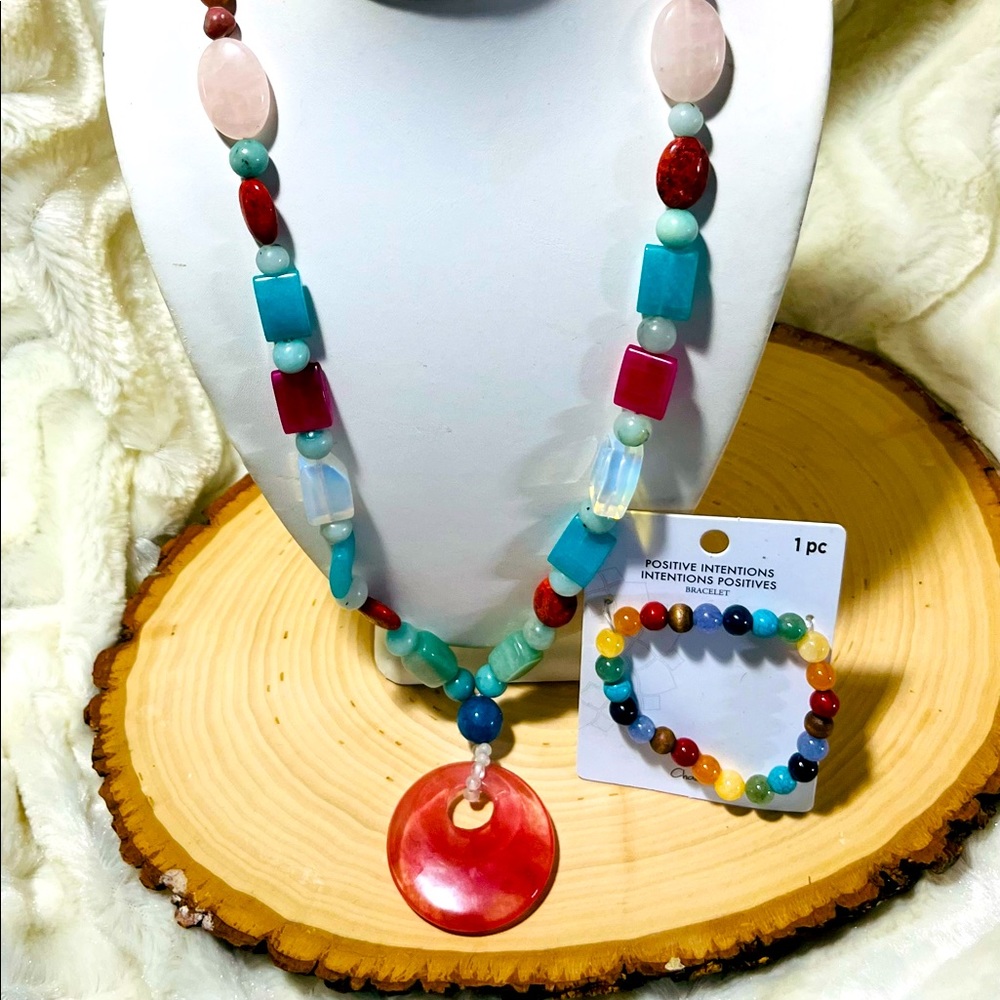 New semi precious stone necklace and bracelet opalite jadeite